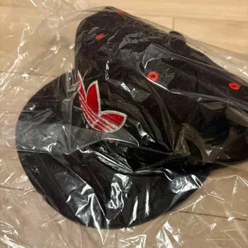 아디다스 스냅백 캡 새상품 미사용 골프 클럽하우스