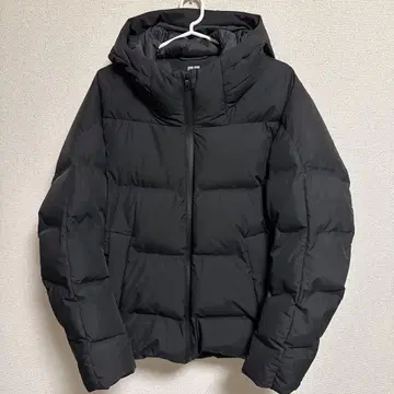 UNIQLO 블랙 심리스 다운 자켓 XL