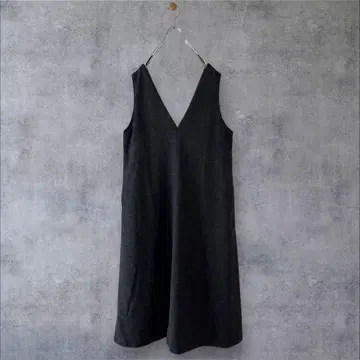 새상품급 어반 리서치 트위드 소재 파이핑 점퍼 원피스