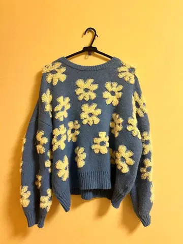 6G 루프얀 3D 복슬복슬 플라워 자카드 니트 풀오버