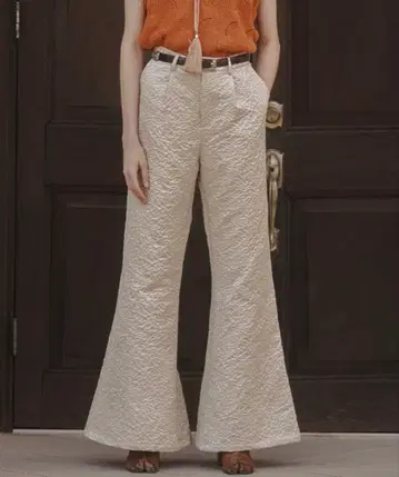 seyto Jacquard flare back slit pants
