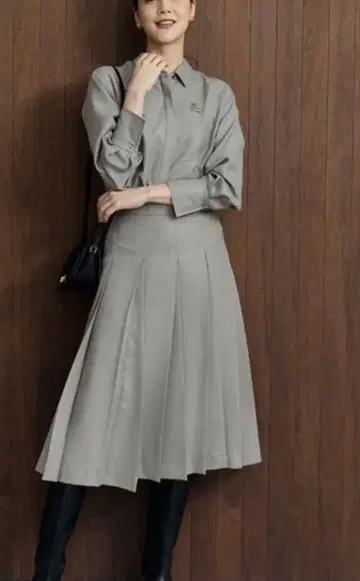 잡지 게재! ROPE 울 비에라 플리츠 플레어 스커트