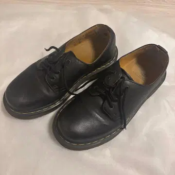 닥터마틴 1561 UK5 4홀