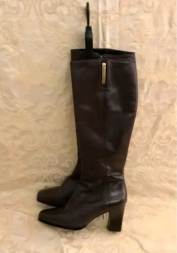 여성용 브라운 부츠(Pinky & Dianne)