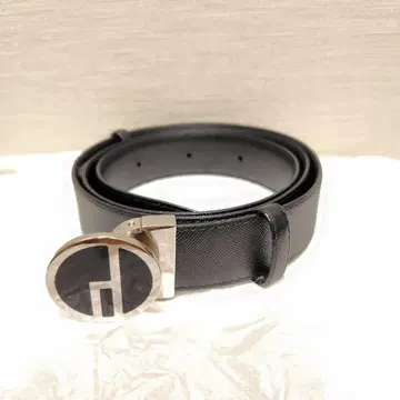 미사용 새상품 Dunhill 던힐 블랙 가죽 벨트 실버 버클