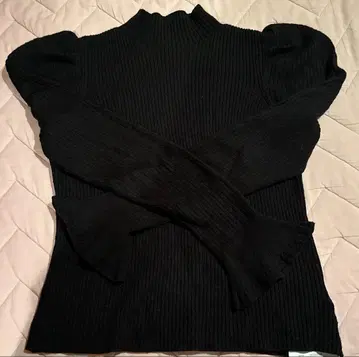 Herlipto volume sleeve rib knit top