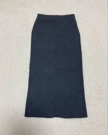 Spick&Span 라메 리브 니트 타이트 스커트