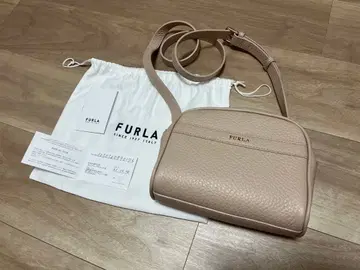 미사용 새상품 구매증 있음 FURLA 숄더백 베이지