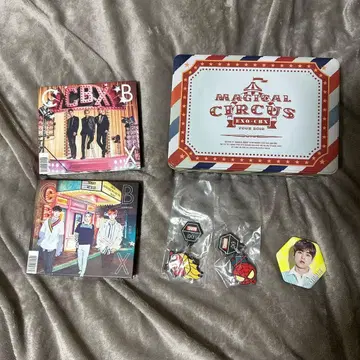 EXO-CBX 앨범 굿즈 (사진 2장 분)