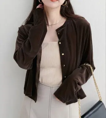 새상품 natural couture 크루넥 시어 벨로아 가디건 브라운