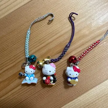 헬로키티 스트랩 3개 세트 지역 한정 키티 끈