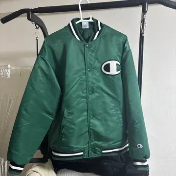 Champion 바시티 자켓 그린 L 사이즈
