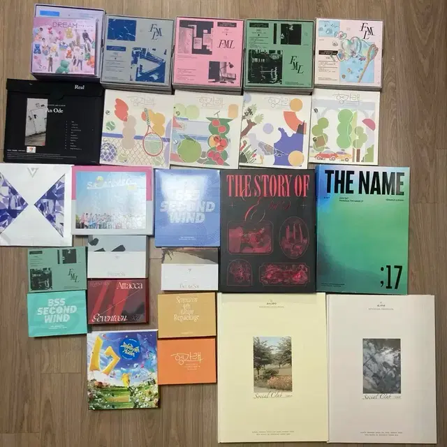 세븐틴 개봉앨범 양도 처분합니다(아타카, 소셜클럽, 시그, 드림,아나스)