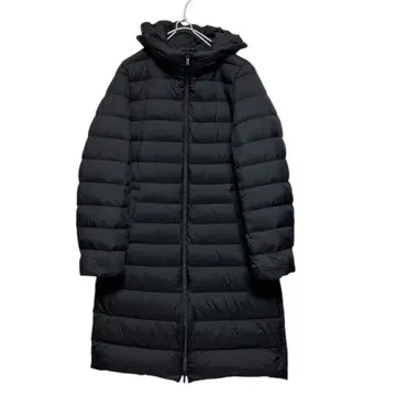 유니클로 울트라 라이트 다운 롱 다운 M 사이즈