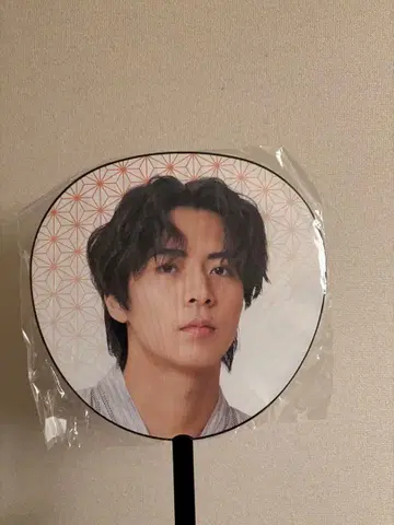 나카무라 류타 부채