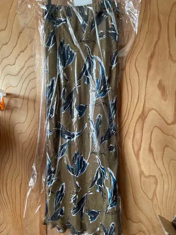 SACRA 플라워 프린트 머메이드 롱 스커트