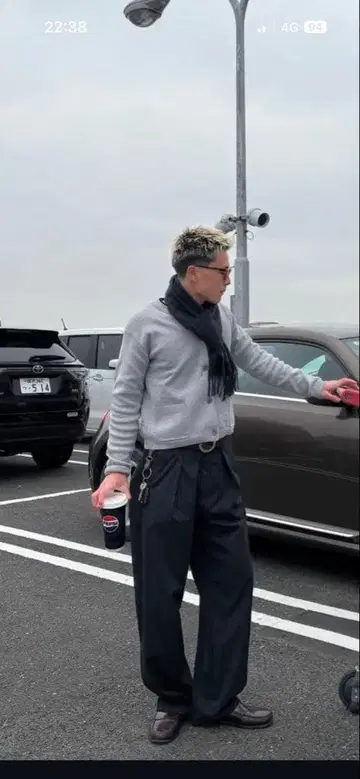 무인 가디건 니트