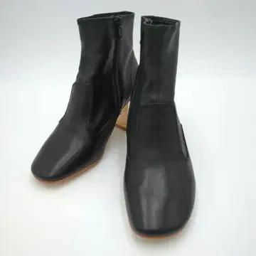 컨디션 최상 미사용에 가까움 제프리 캠벨 숏부츠 스트레치