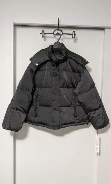 [ 택 포함 새상품 ] LOUNIE 다운 자켓 40 블랙 다운 코트
