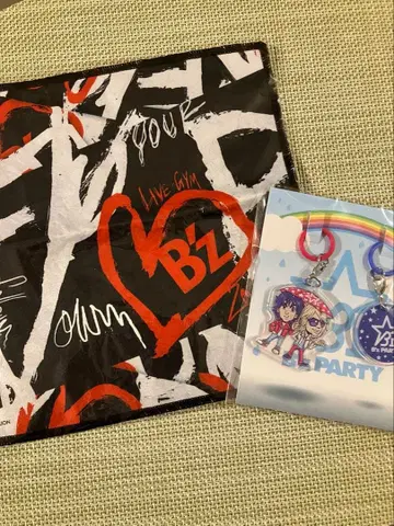 B'z FYOP 파이버 타월 블랙과 엄브렐라 마커