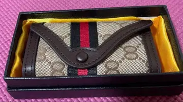 컴팩트 키케이스 스트라이프 디자인