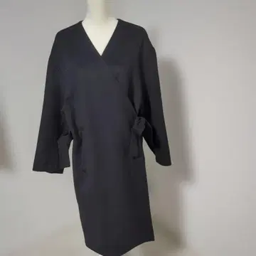 유니클로 Theory 블랙 랩 스타일 롱 코트