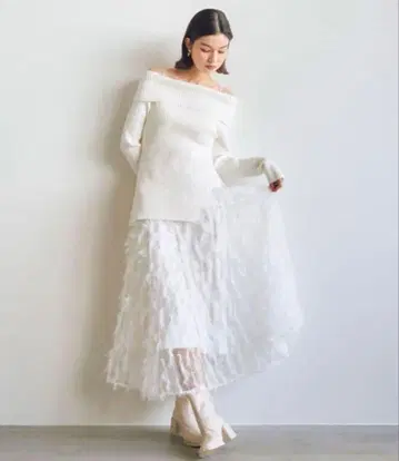 cocodeal 코코딜 화이트 오프숄더 니트 1(니트)