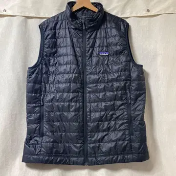 무료배송 파타고니아 베스트 L 블랙 새상품급 중고