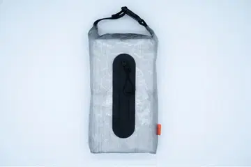 KURASHI MADE THE TISSUE CASE 블랙 색상