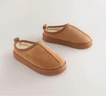 브라운 스웨이드 슬립온 어그 부츠