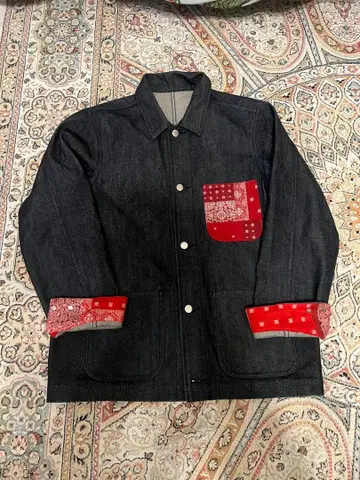 SOPHNET. 반다나 패턴 포켓 부착 커버올 S 사이즈