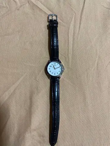 손목시계 화이트 다이얼