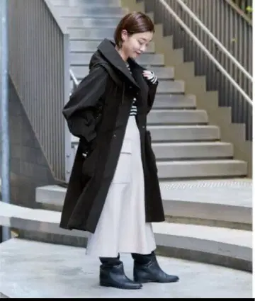 미사용 새상품 [ VACHEMENT ] 별주 보아 코트 IENA