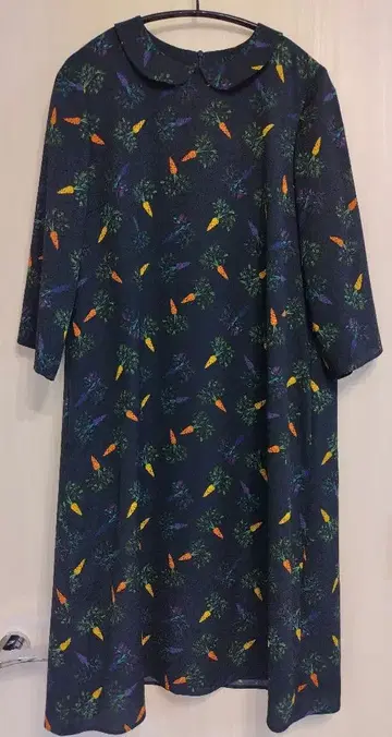 만나인 둥근 카라 원피스 당근 패턴 mannine