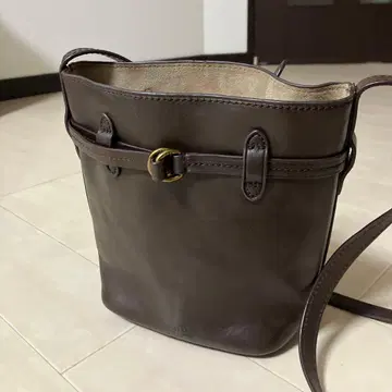 폴로 랄프로렌 가죽 숄더백 브라운