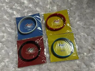 CNBLUE Shake!Shake! 실리콘 밴드 세트