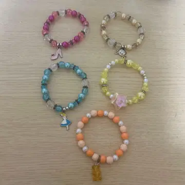 컬러풀 참 포함 팔찌 5개 세트