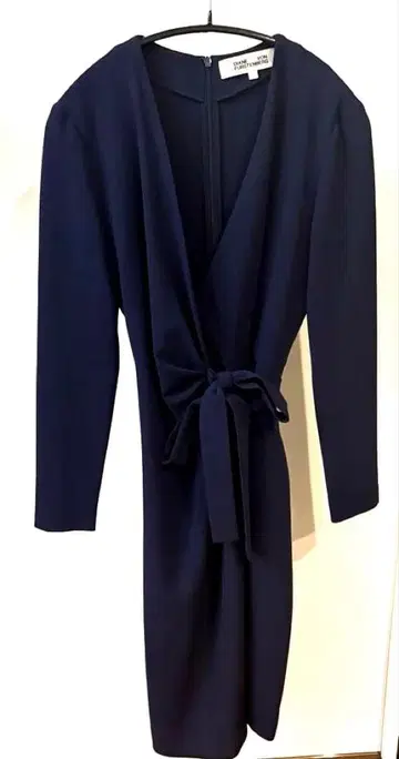 다이앤 폰 파스텐버그 다크 네이비 랩 원피스 0