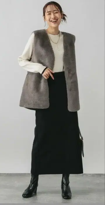 GLOBAL WORK 리버서블 페이크 무스탕 베스트