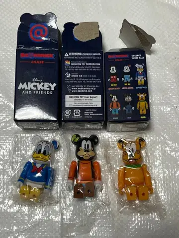 BE@RBRICK Mickey and Friends