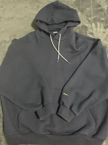 네이비 후드 부착 후드티