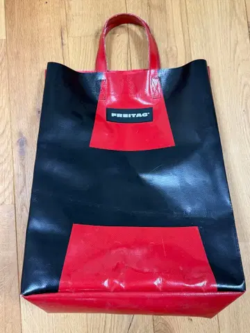 FREITAG MIAMI VICE 토트백 빨간색/블랙