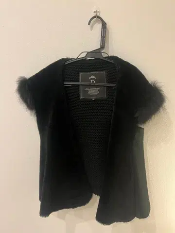 더블 스탠다드 클로징 sov. 리얼 무스탕 퍼 베스트 양가죽 베스트