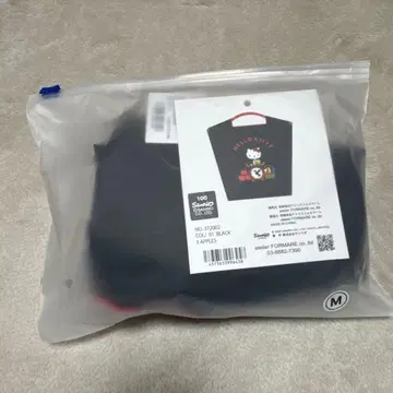 HELLO KITTY 블랙 에코백 M 사이즈