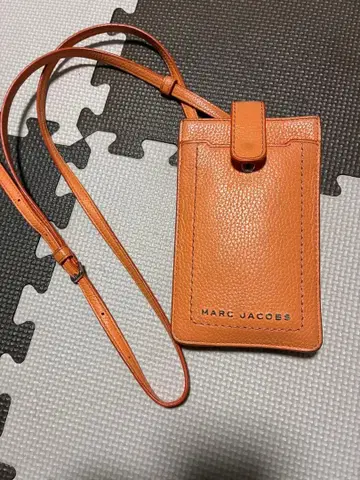 MARC JACOBS 스마트폰 숄더백 오렌지
