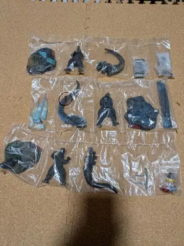 고질라 전집 피규어 3종 세트