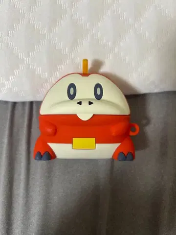 뜨아거 AirPods 케이스