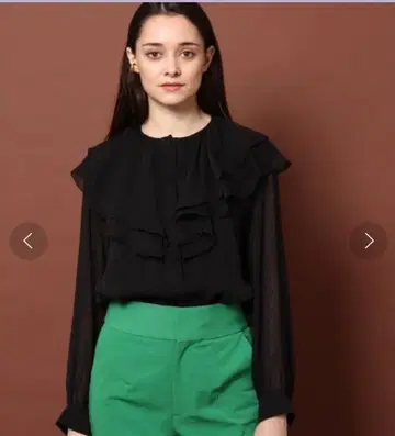 [ DRESSTERIOR ] 블랙 프릴 블라우스 새상품급