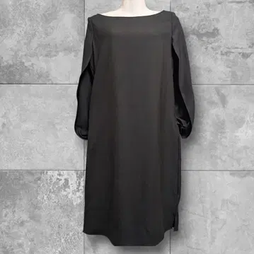 케이프풍 원피스 블랙