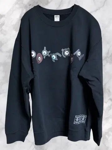 유니클로 포켓몬 스웨트 셔츠 안농